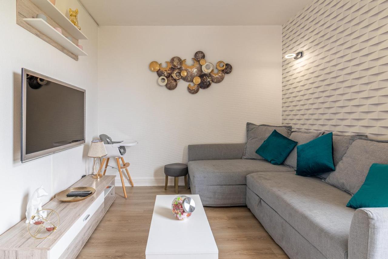Charmant appart LYS parfait pour les familles - 7 MIN DISNEYLAND - PARKING&WIFI Magny-le-Hongre Extérieur photo