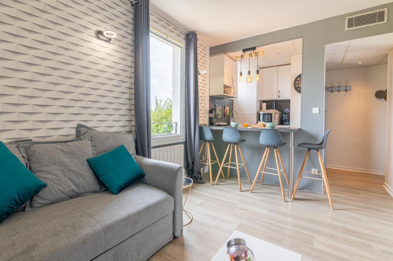 Charmant appart LYS parfait pour les familles - 7 MIN DISNEYLAND - PARKING&WIFI Magny-le-Hongre Extérieur photo